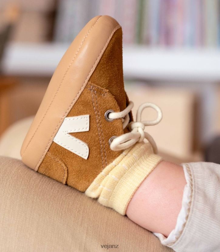 BABY SUEDE CAMEL PIERRE Kids Veja D42FZB402 Shoes
