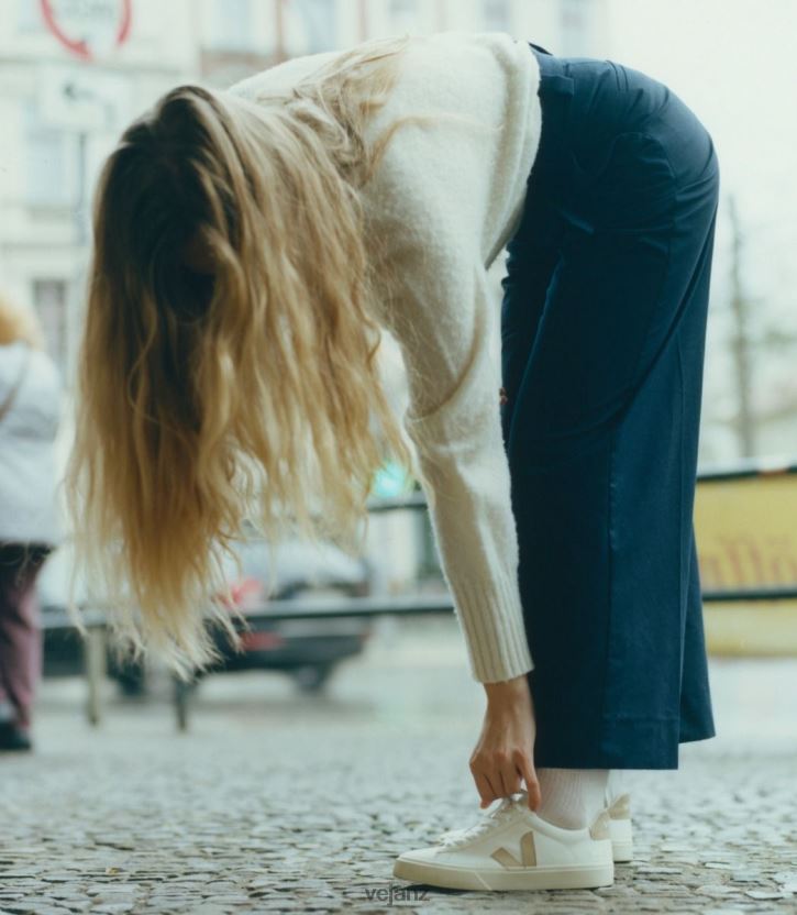 CAMPO CHROMEFREE LEATHER WHITE ALMOND Men Veja D42FZB23 Shoes