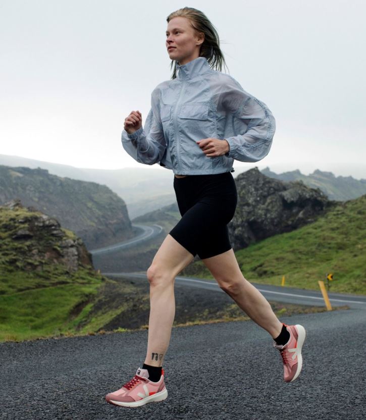 CONDOR 2 ALVEOMESH PAMPLEMOUSSE PIERRE Women Veja D42FZB269 Shoes