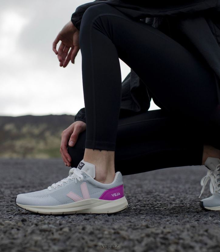 MARLIN LT V-KNIT POLAR PETALE Women Veja D42FZB274 Shoes