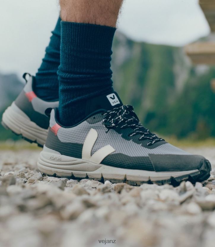 DEKKAN ALVEOMESH CONCRETE PIERRE ORANGE FLUO Women Veja D42FZB255 Shoes